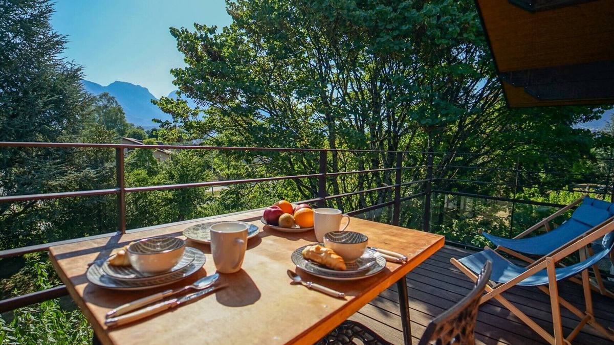 Cessenaz Apartment | The Semnoz, charming apartment for 2 people close to the lake!