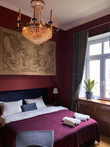 Srodmiescie Południowe Apartment | The Senator - Luxury Residence near the Royal Łazienki Park