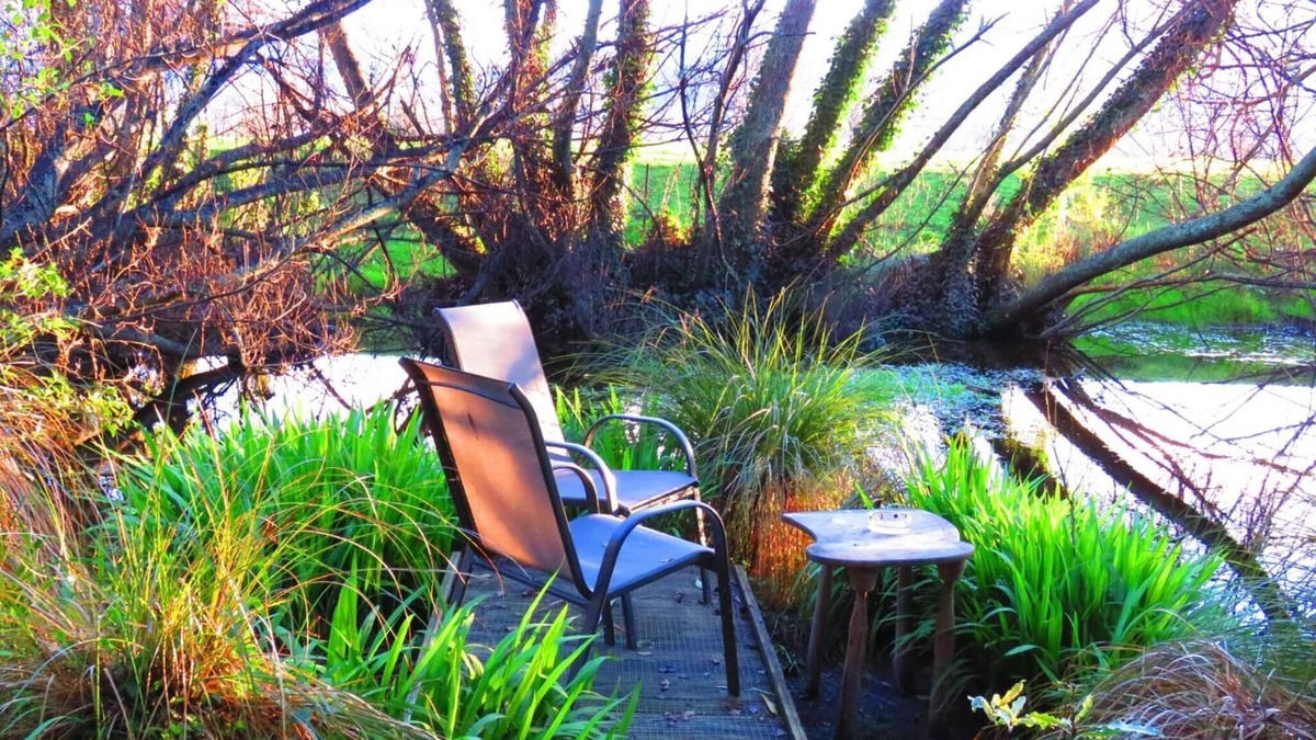 Takaka Bed & Breakfast | The Shady Rest B&B