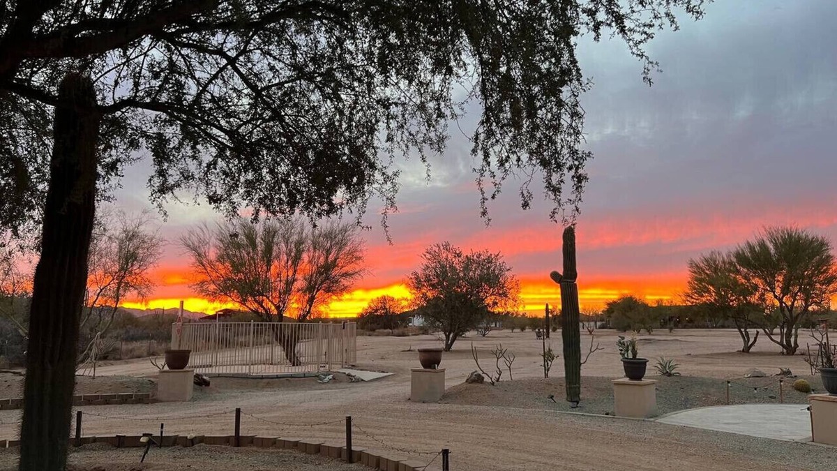Rio Verde Foothills House | The Shah Mountain Ranch Retreat