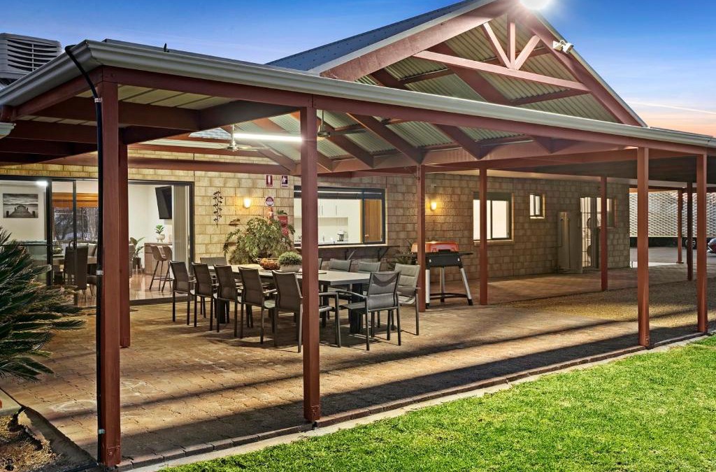 Paringa House | The Shamrock Luxury Retreat
