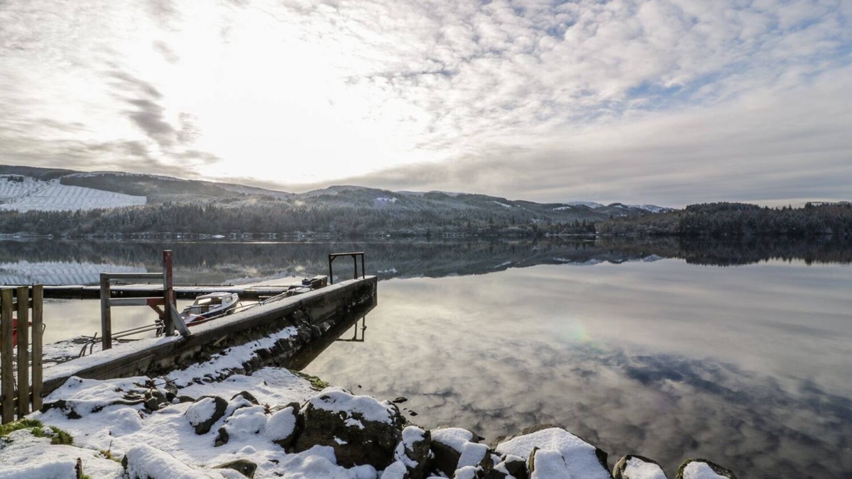Saddell Cottage | THE SHEILING, pet friendly, with open fire in Callander