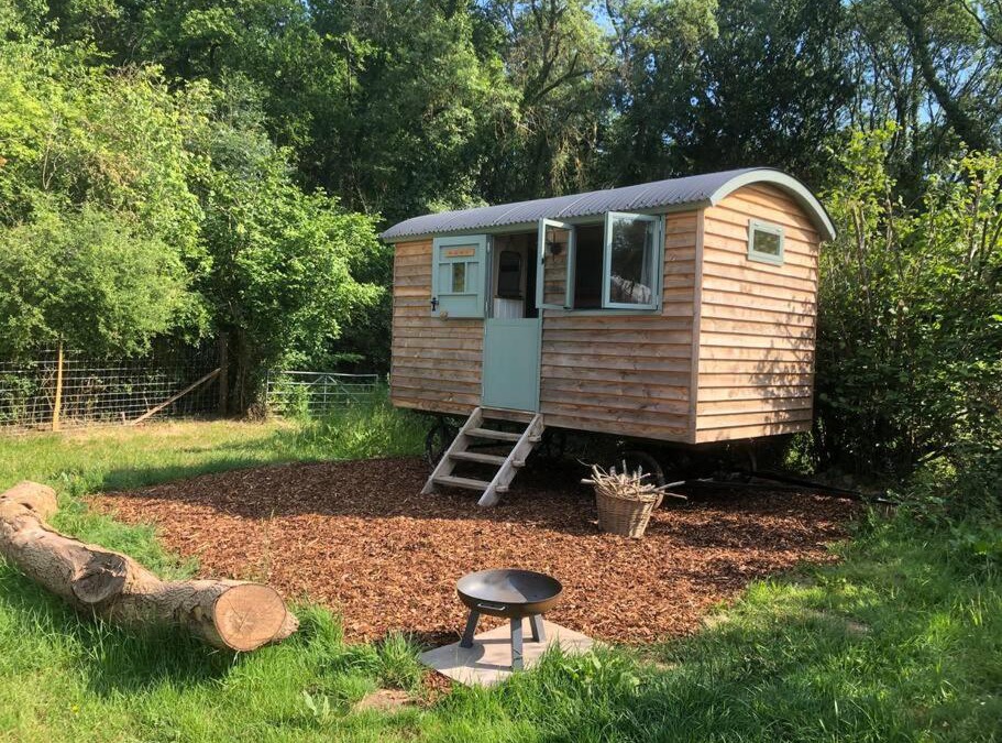 Woodfalls Apartment | The Shepherd’s Hut