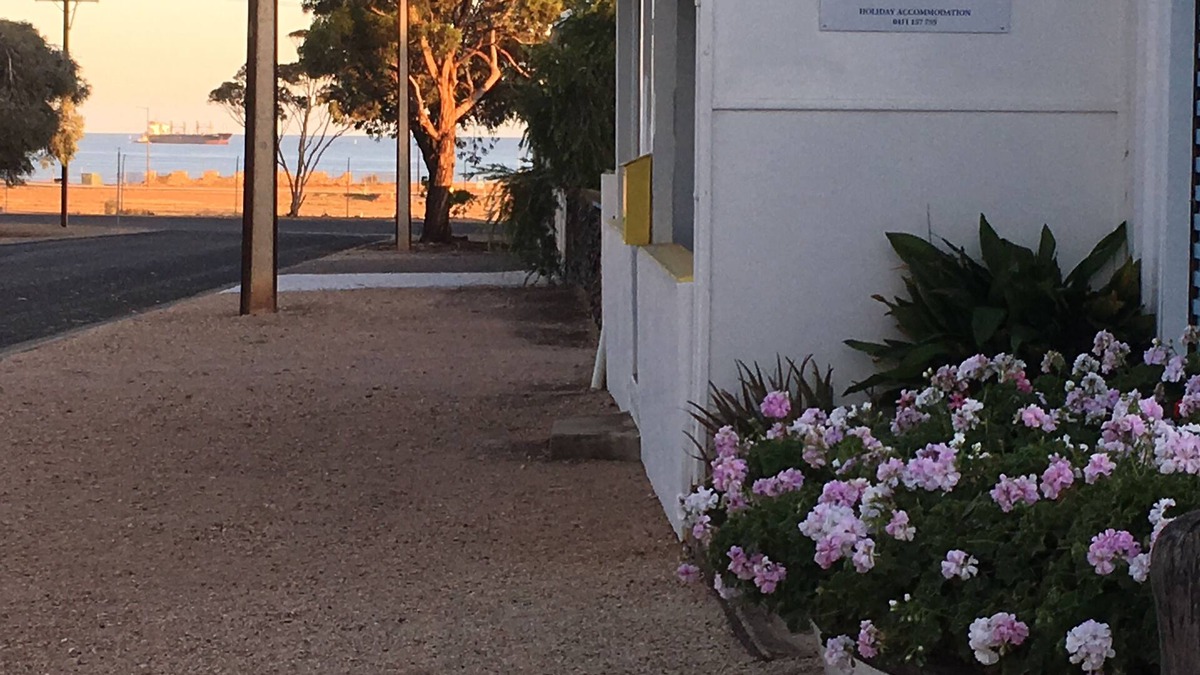 Wallaroo Cottage | ⚓️The Ship Inn ⚓️Spacious Home located in Wallaroo