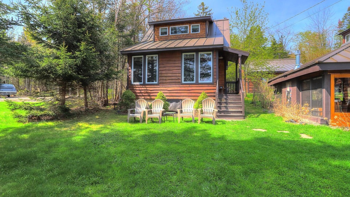 Oquossoc House | The Shire Guest Cottage - Rangeley Lake