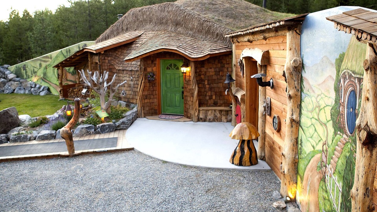 Trout Creek Cottage | The Shire of Montana. a luxury Vacation Rental