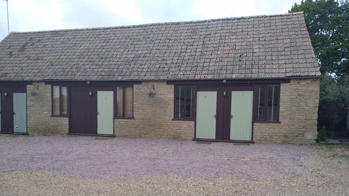 Stoke Doyle Bed & Breakfast | The Shuckburgh Arms