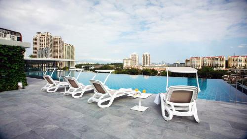 Mont Kiara Apartment | The Signature Serviced Suites Kuala Lumpur
