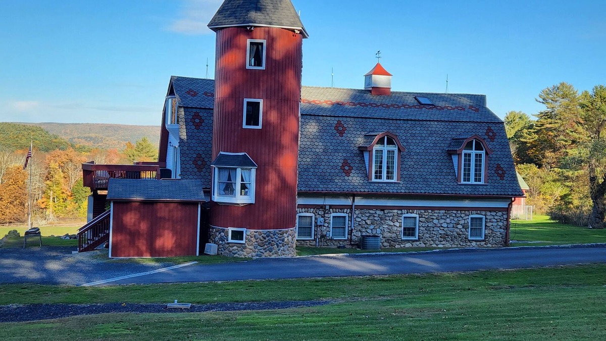 Cuddebackville House | The Silo! 4 Floor Unique Tiny Home