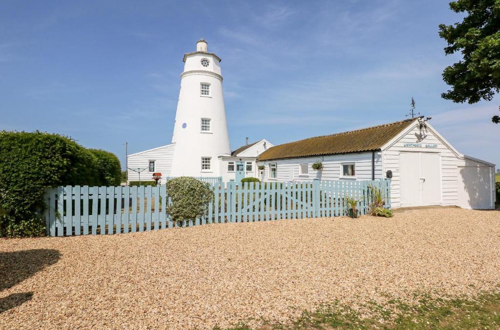 Tilney Fen End House | The Sir Peter Scott Lighthouse