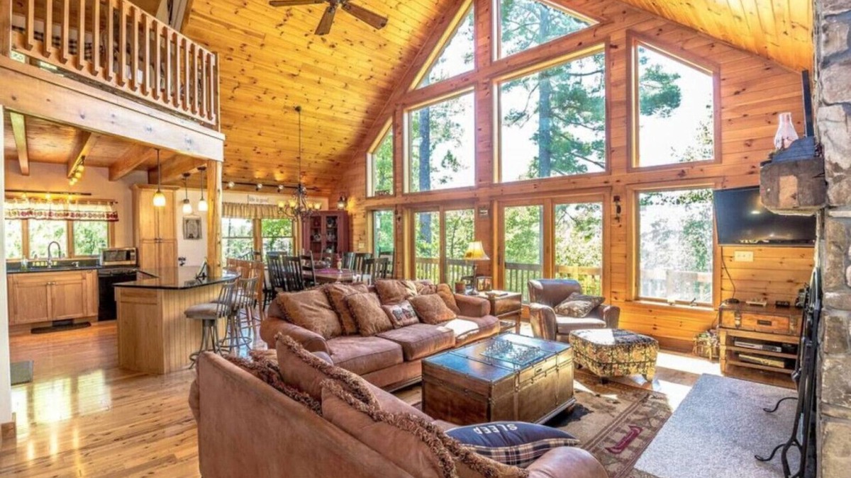 Bridgton House | The Ski Hive Trailside At Pleasant Mnt