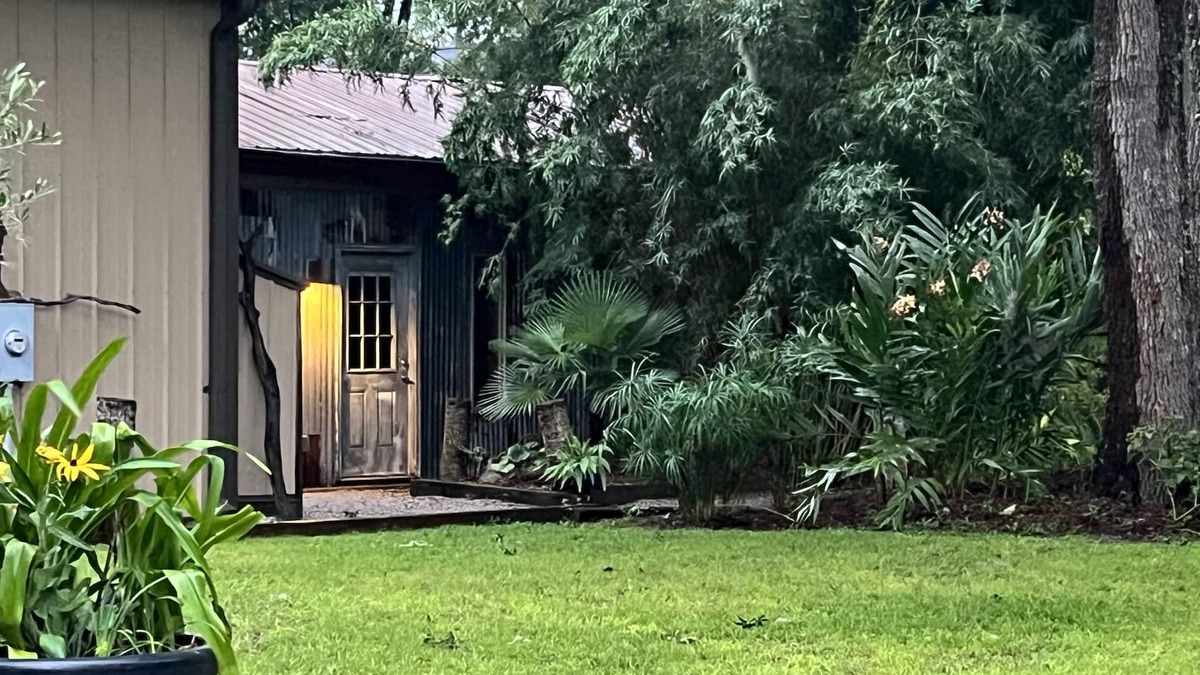 Johns Island Cottage | The Sleepy Shack - Private, Cozy Cottage for your next getaway!
