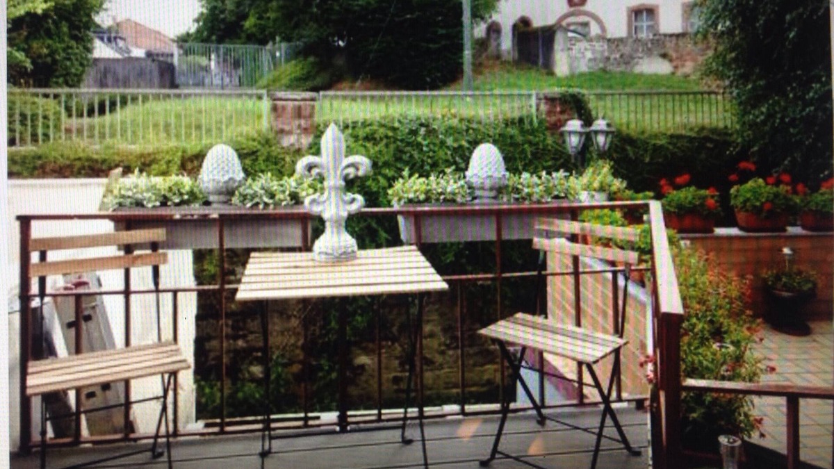 Trier-West/Pallien House | The small cottage by the stream