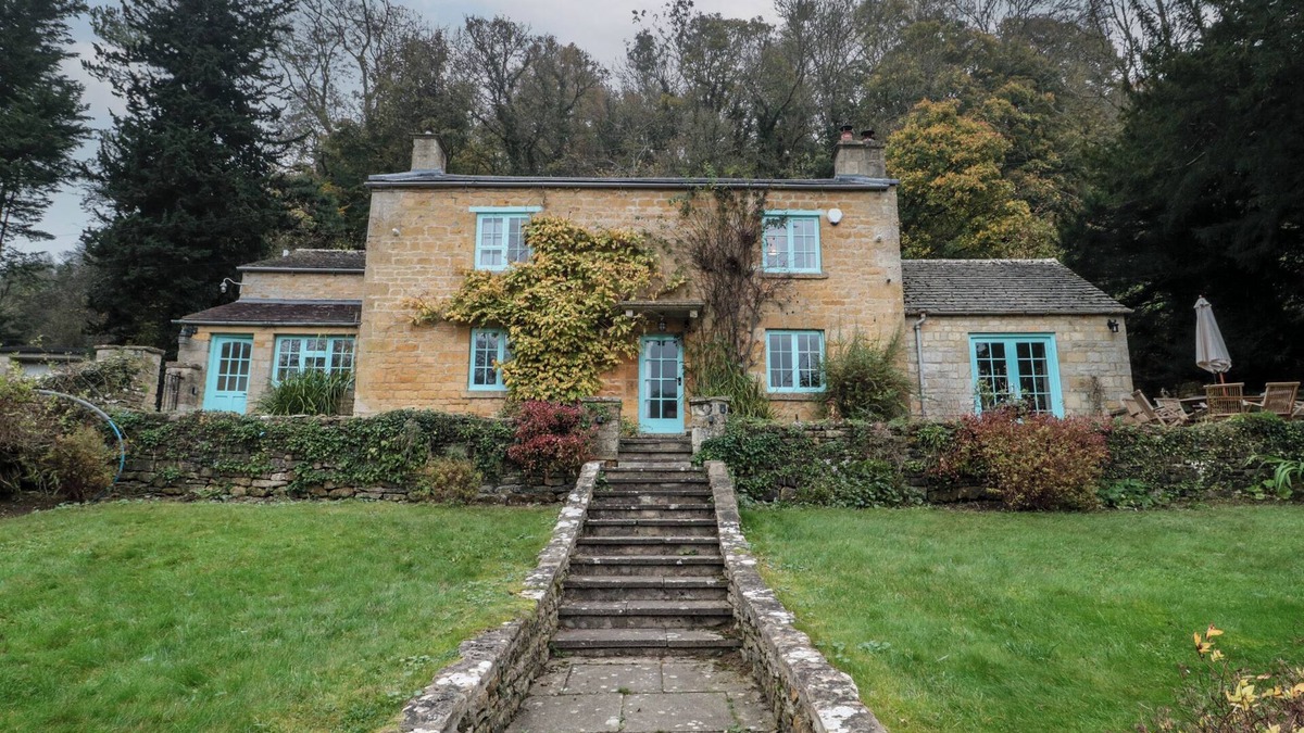 Turkdean Cottage | The Snicket