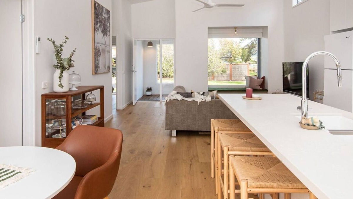 Safety Beach House | The Snug by Property Mums