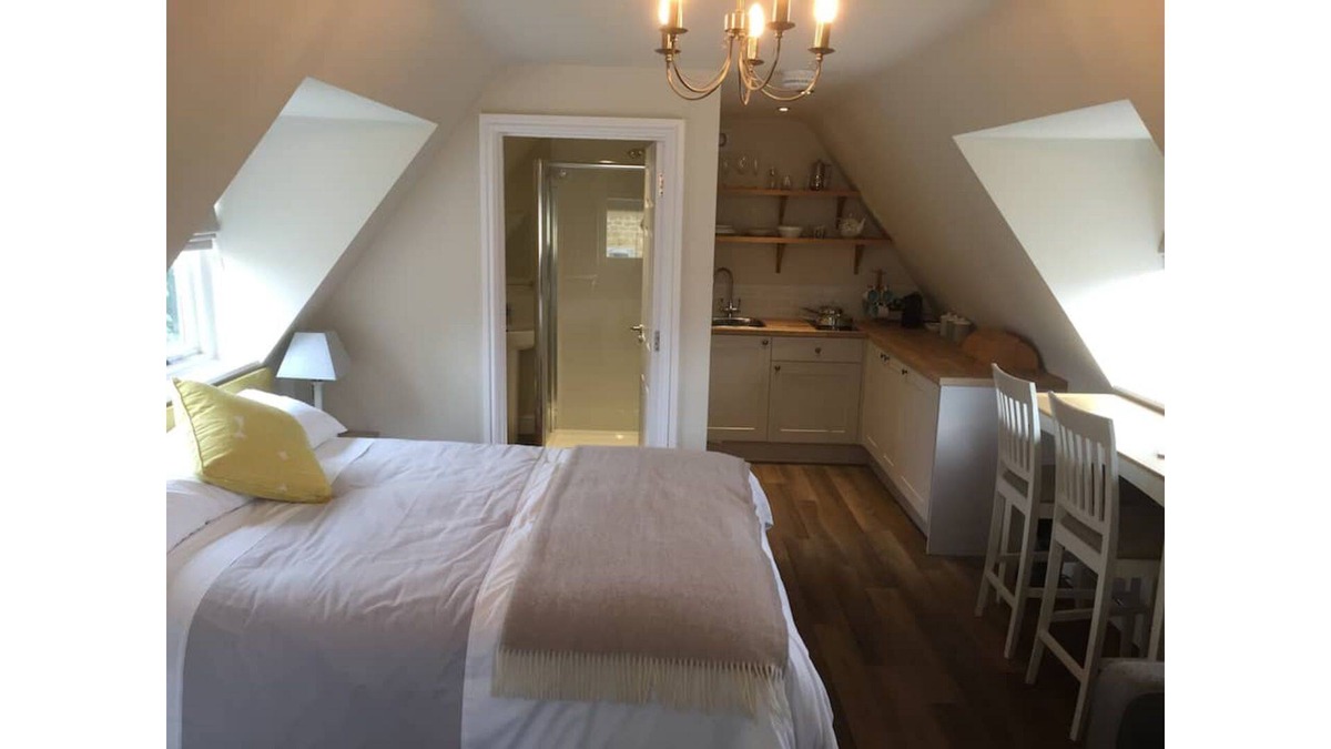 Brigstock Apartment | The Snug In Brigstock
