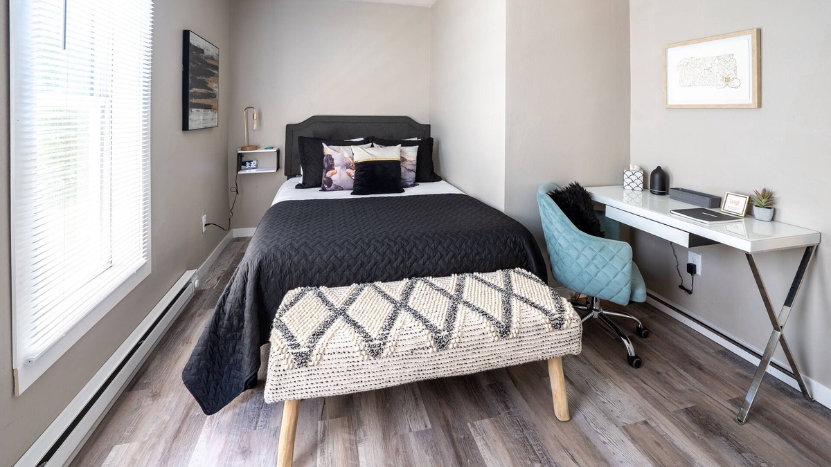 Downtown Apartment | The Sophisticated Apartment- 2 Bedroom Apartment Unit in Downtown Sioux Falls