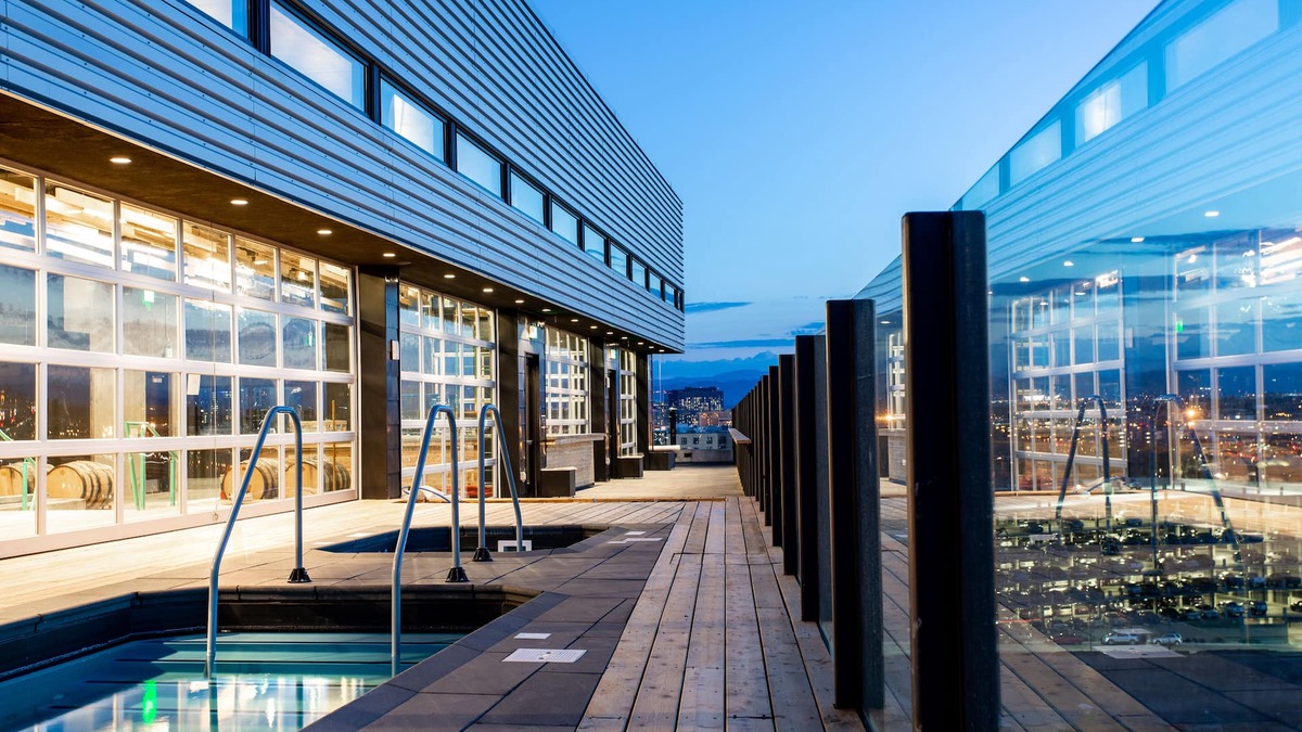 River North Art District Hotel | The Source Hotel