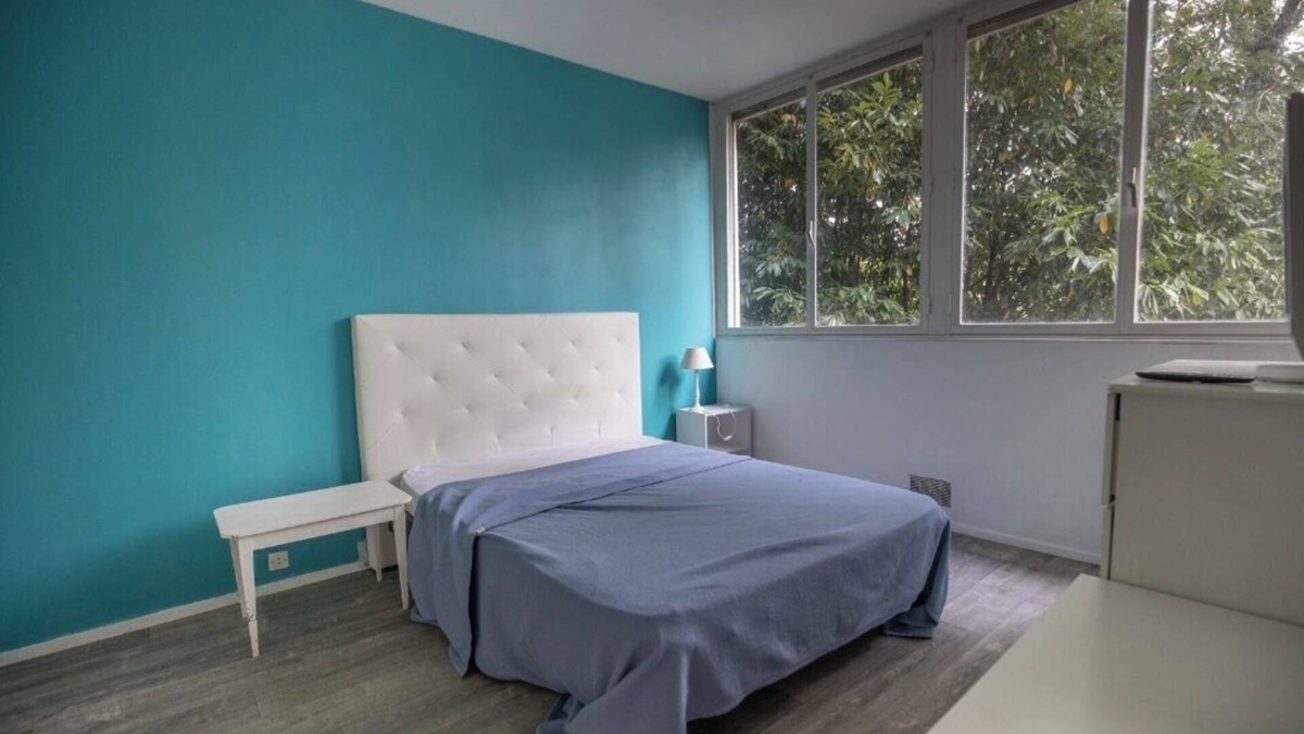 Limoges Apartment | The south-facing apartment