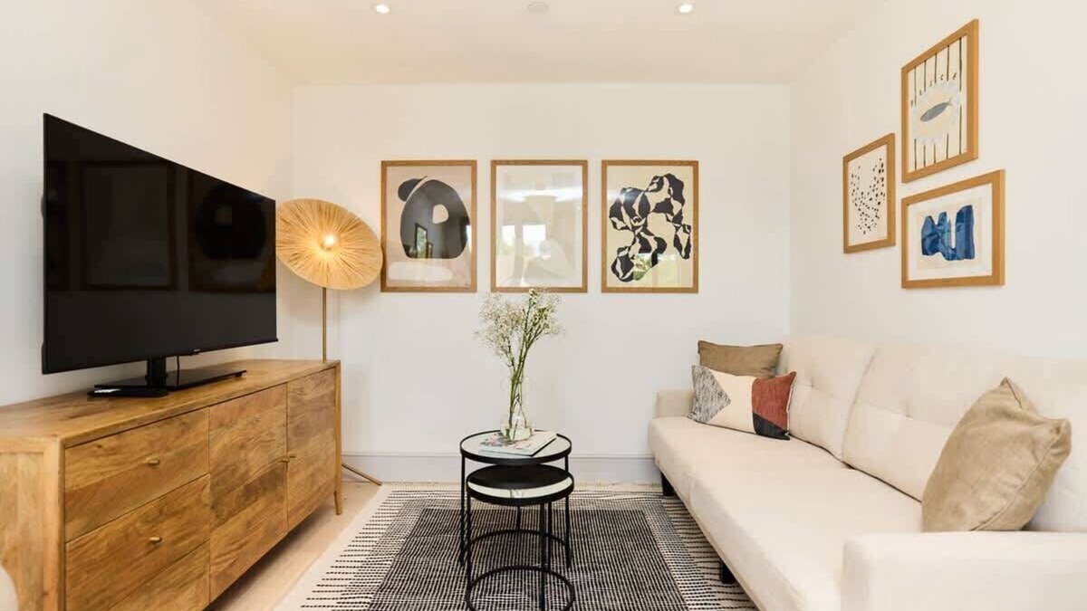 Abbey Apartment | The South Wimbledon Hideout - Fancy 1 Bdr Flat