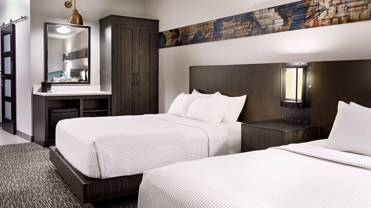 Southlake Hotel | The Southlake Hotel
