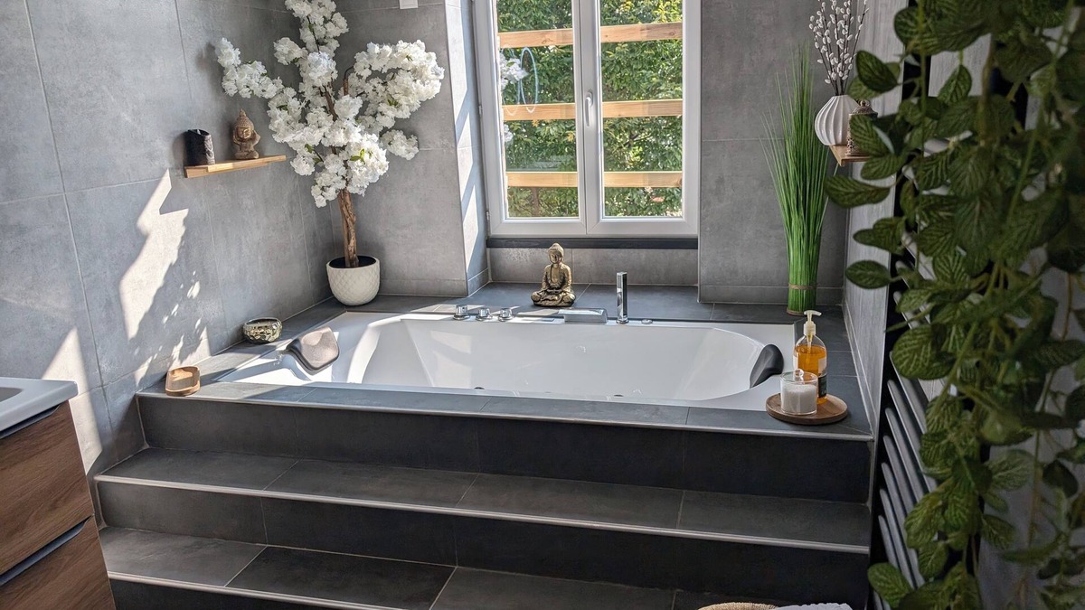 Montlucon Apartment | THE SPA - VILLA VALMY - HYPERCENTRE