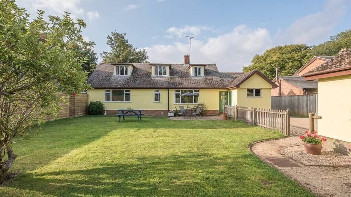Woodbridge House | The Spinney, Saxtead near Framlingham
