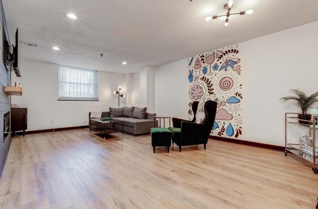 Winston - Salem Apartment | The Spruce Goose- Eclectic 2BD/1.5BA ENTIRE Condo