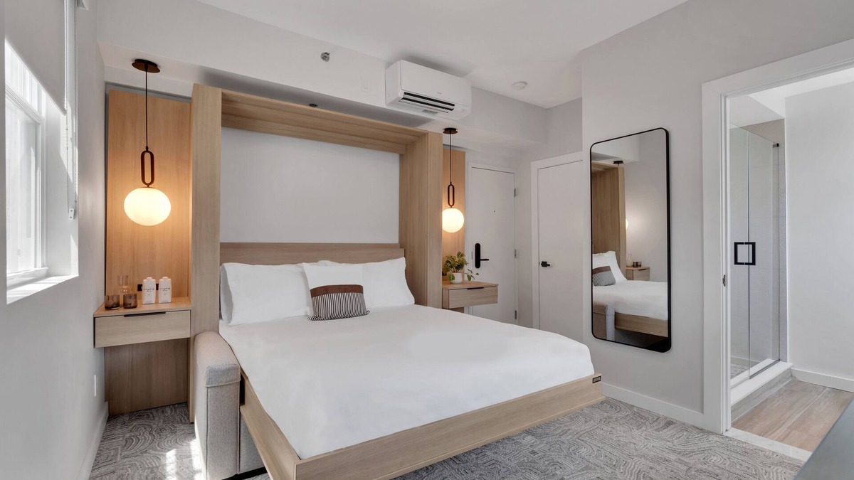 Asbury Park Hotel | The St. Laurent: Queen - Sleeps 2