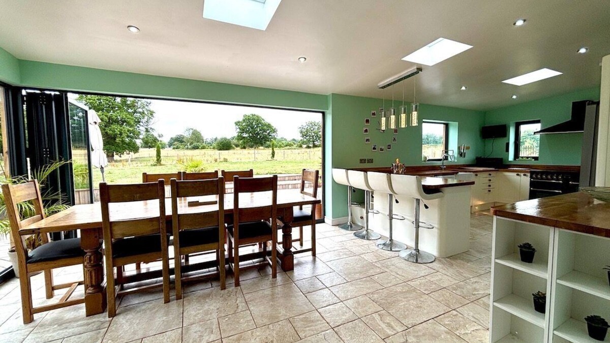 Aston on Trent House | The Stable at Woodland Forge