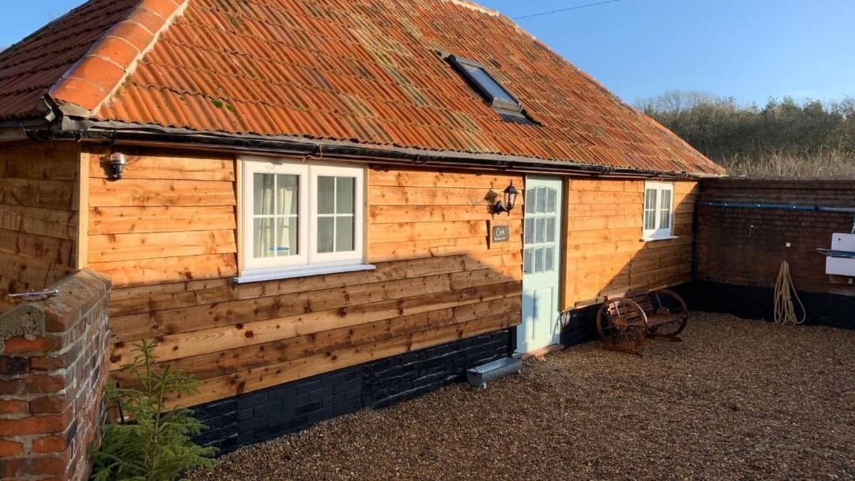Braintree Other | The Stable Yard at Iron Pear Tree Farm