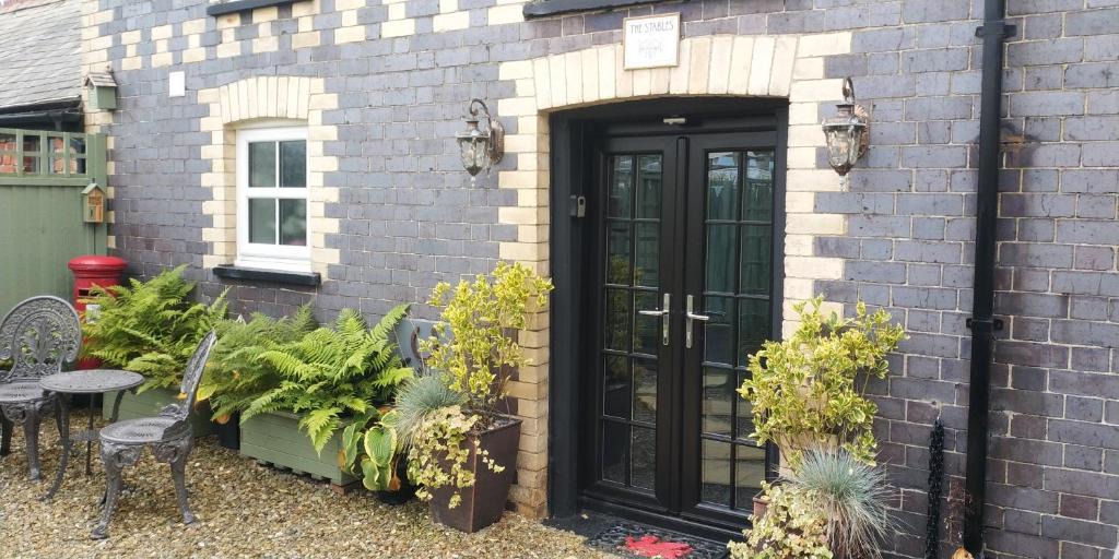 Tregaron Apartment | The Stables