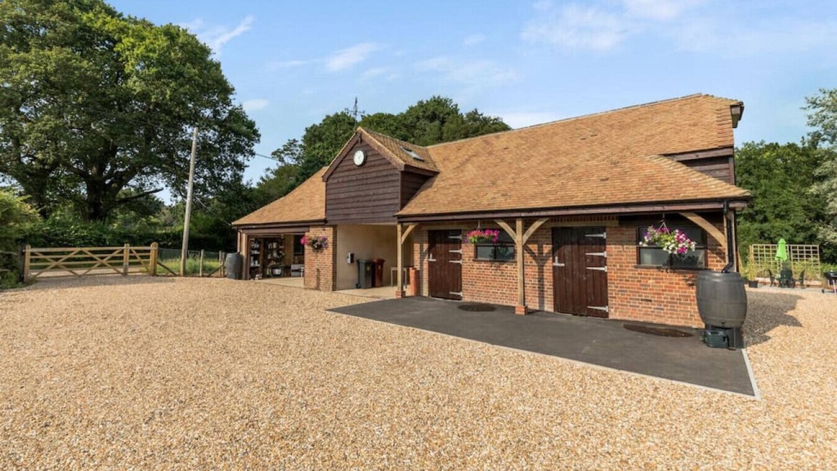 Northchapel House | The Stables near Petworth