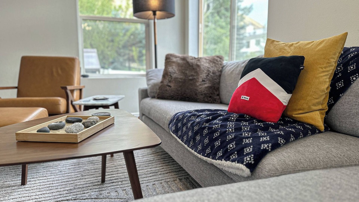 Draper House | The Steep Mountain Chalet - A modern, smart, and serene home.