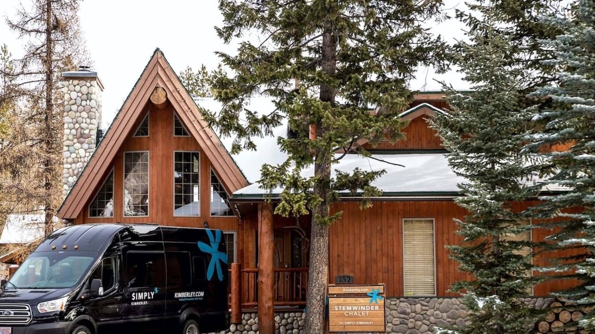 East Kootenay Ski Chalet | The Stemwinder Chalet by Simply Kimberley
