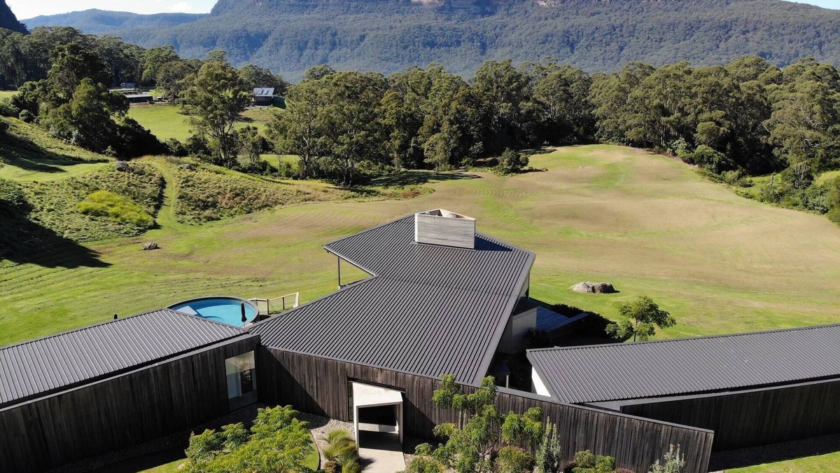 Upper Kangaroo River House | 'the sticks' Luxury Kangaroo Valley Accommodation