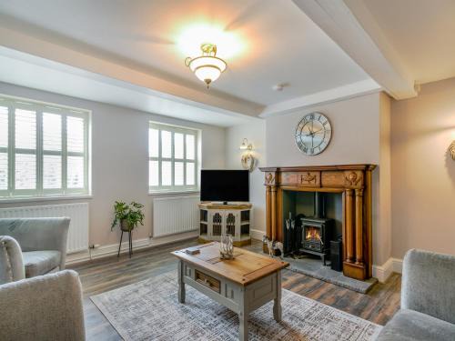 Gainsborough House | The Stirrup Cottage