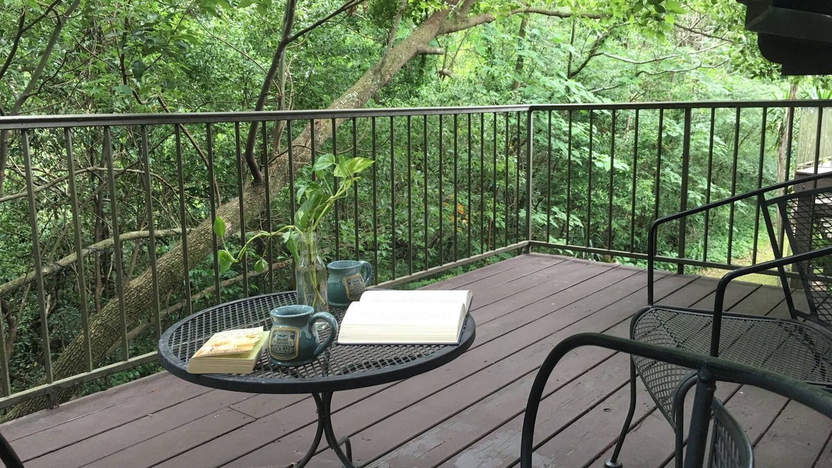 Highlands - Perkins Bed & Breakfast | The Stockade Bed and Breakfast