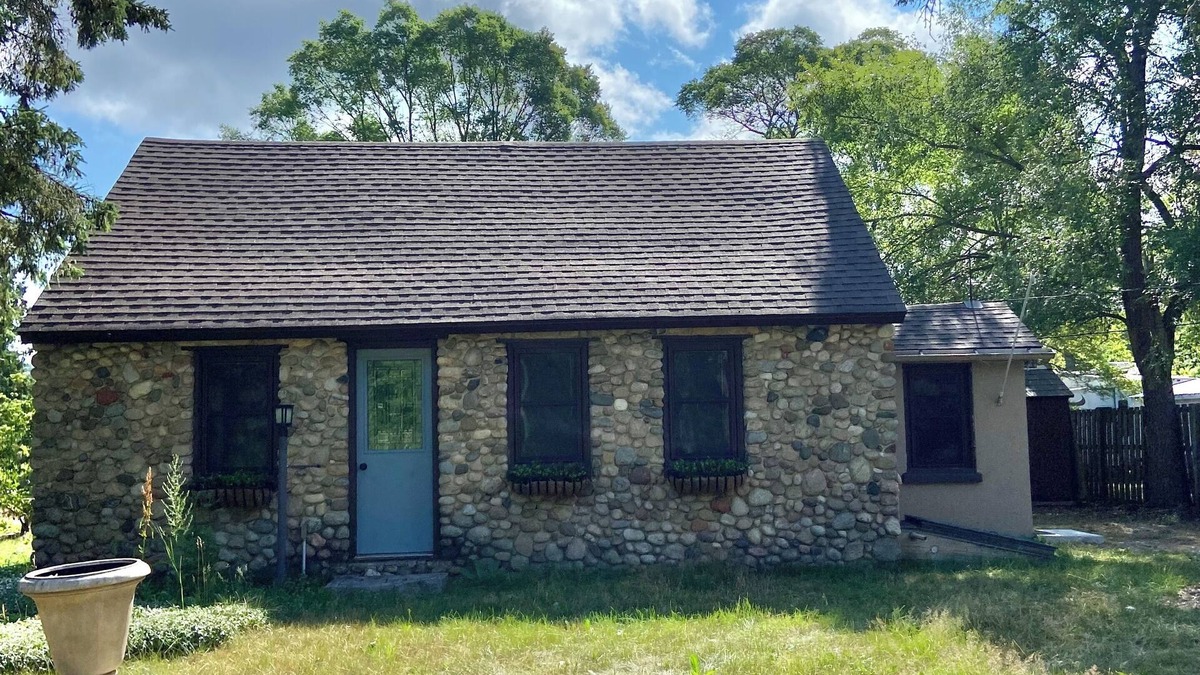 Lake Leelanau Cottage | The Stone Cottage in Lake Leelanau