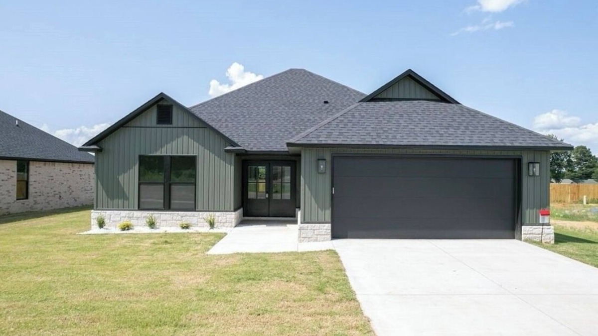 Barling House | The Stone House - near ACHE, Fort Chaffee, and Mercy Hospital