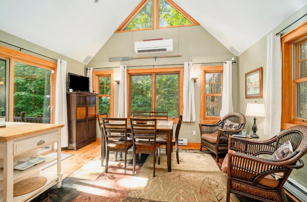Traverse City House | The Stonewater Lodge
