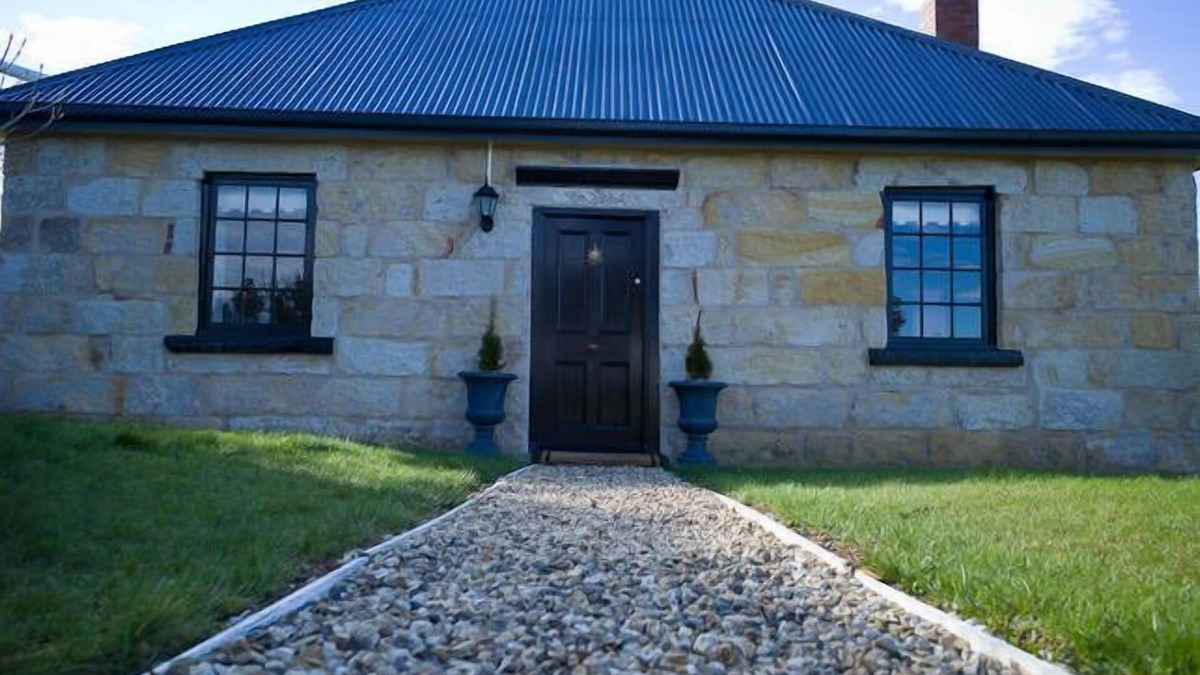 Buckland House | The Storekeeper's Boutique Accommodation