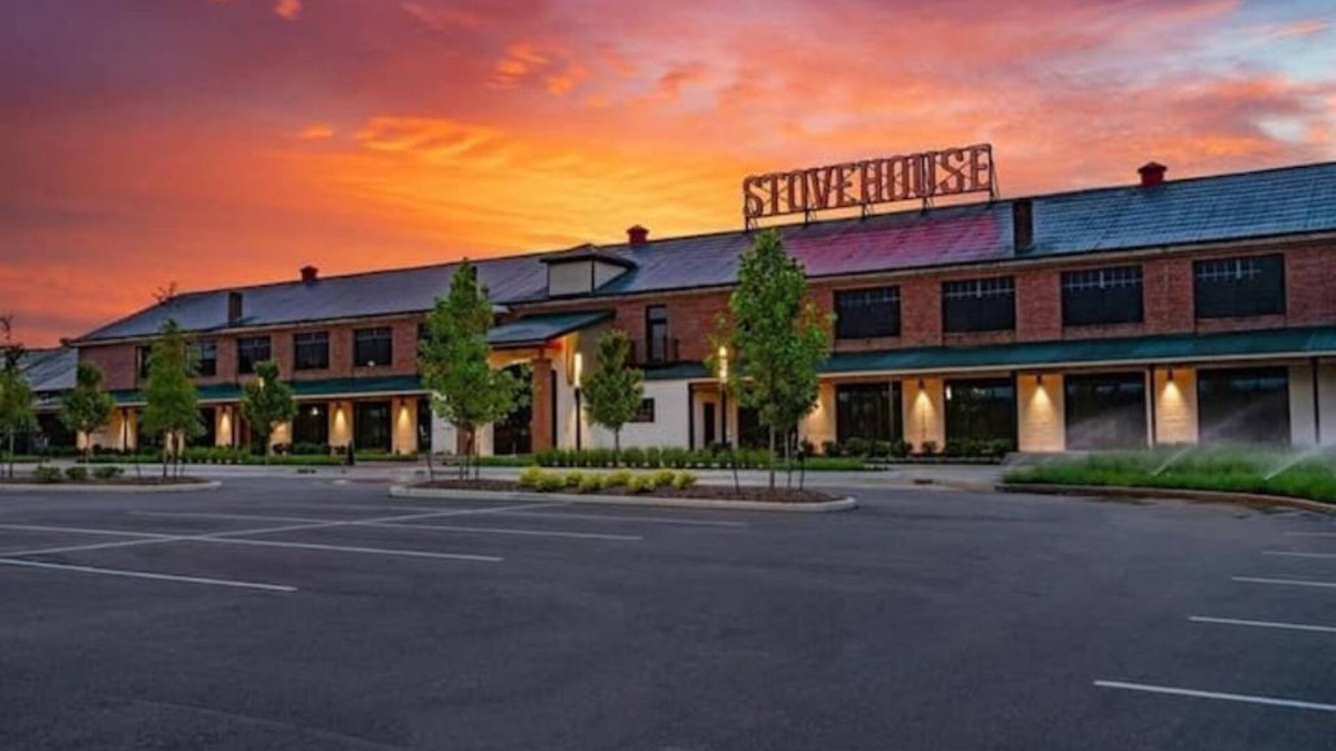 Huntsville House | The Stovehouse
