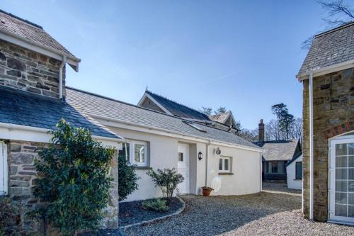 Ludchurch House | The Studio - 1 Bedroom Cottage - Princes Gate