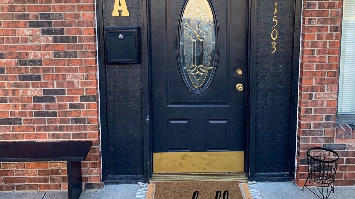 Carthage Apartment | The Studio on Hazel - Carthage, Missouri