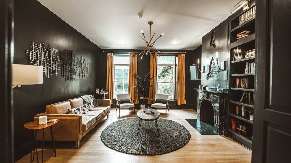 Chambersburg Apartment | The Study on Main Located on the Square!