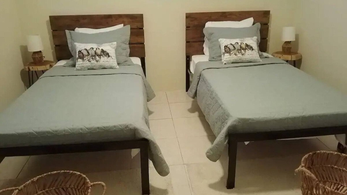 Coral Harbour Apartment | The SugarApple