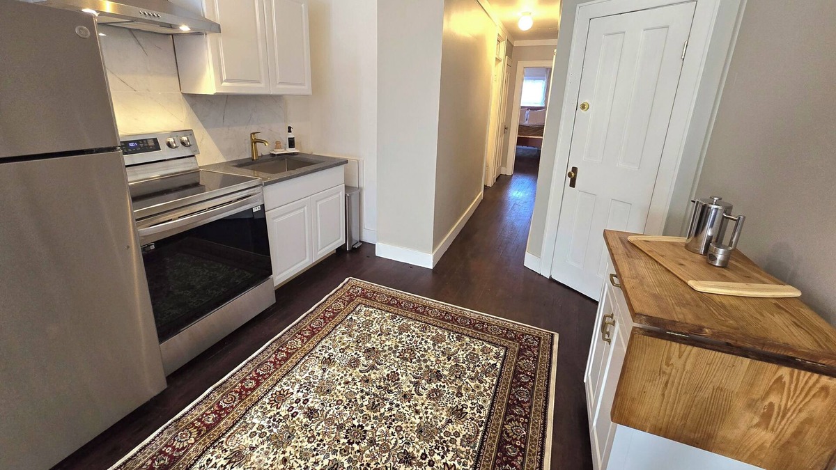 Cobleskill Apartment | The Suite! Close to Suny Cobleskill, Howes Cave, Cooperstown,Cobleskill Fair