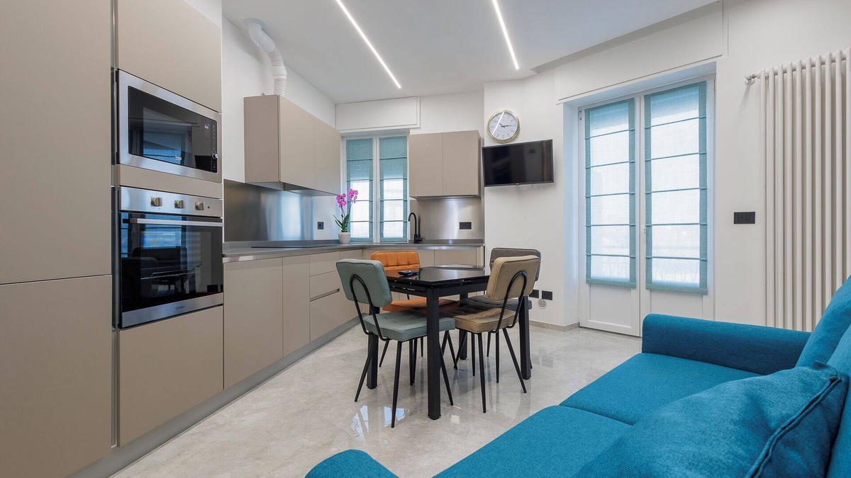 Borgo San Dalmazzo Apartment | The Suite in the Borgo