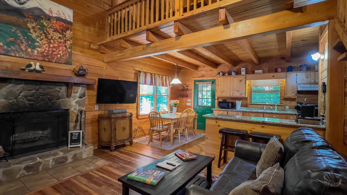 Warm Springs Cabin | The Summit